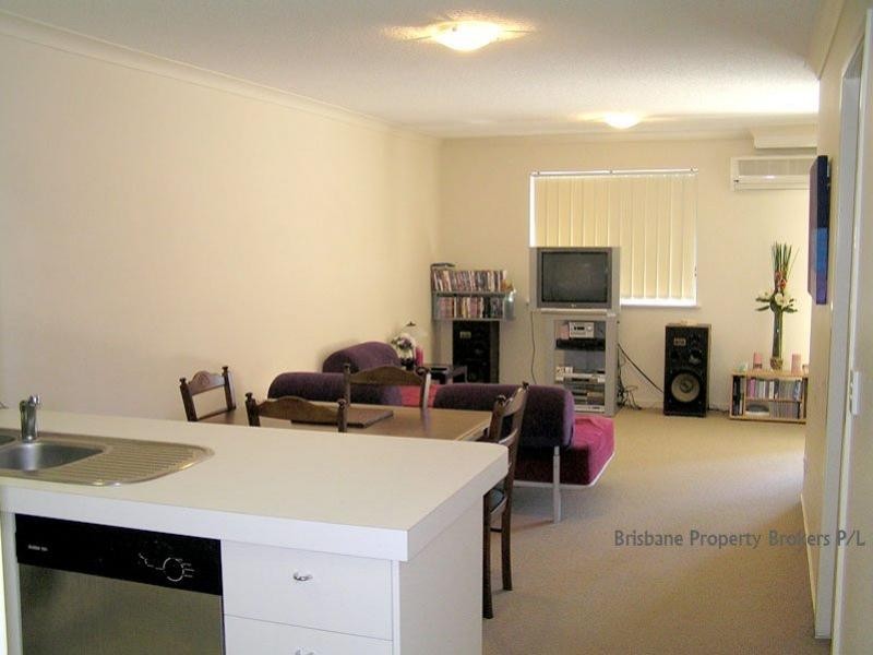 Level two 38 Palmer Street, Greenslopes QLD 4120