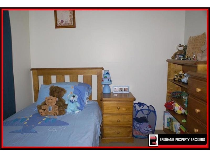 15 Old Trafford Road, Bethania QLD 4205