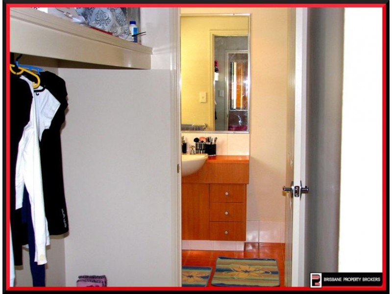 Eight Mile Plains QLD 4113