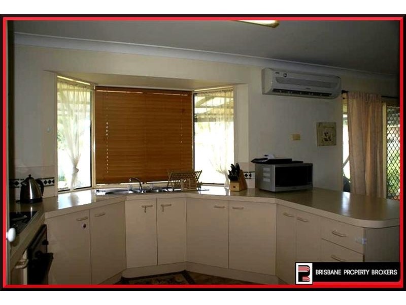 12 Kaiser Court, Waterford West QLD 4133