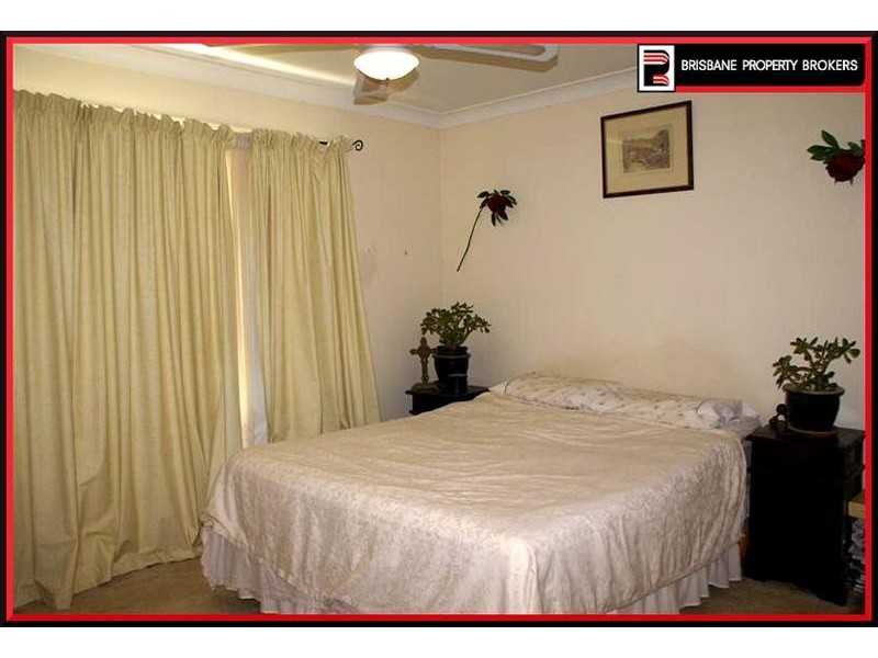 12 Kaiser Court, Waterford West QLD 4133