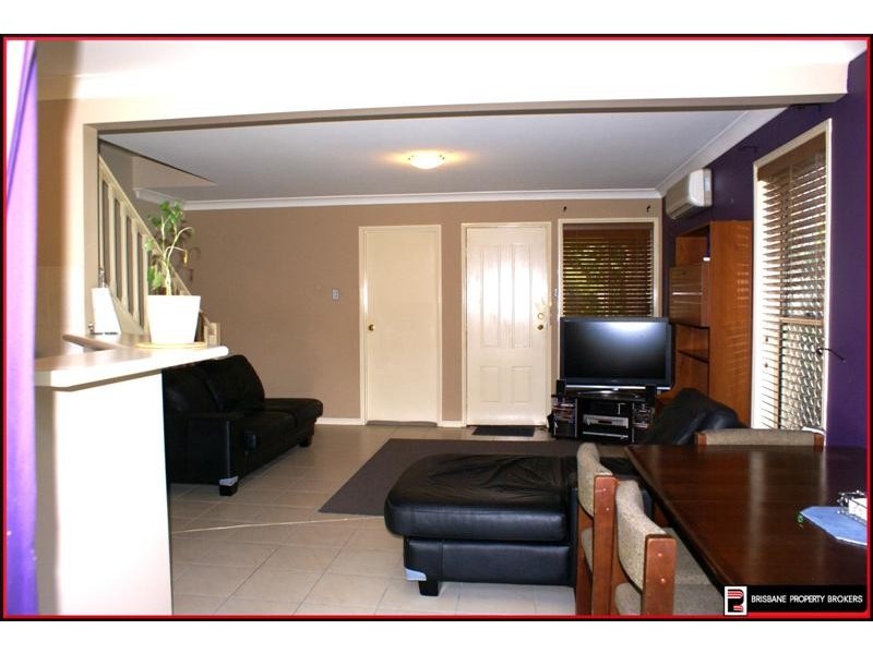 17 Marlow Street, Woodridge QLD 4114