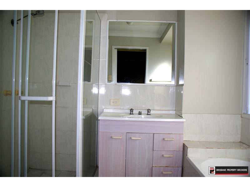 17 Marlow Street, Woodridge QLD 4114