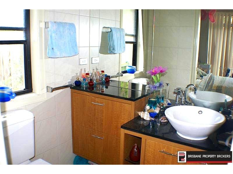 7 Elliott Street, Surfers Paradise QLD 4217