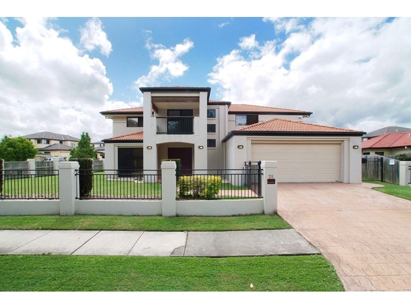 25 White Cedar Circuit, Stretton QLD 4116