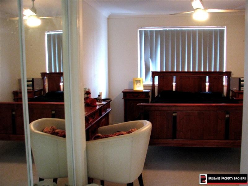 19/100 Bordeaux Street, Eight Mile Plains QLD 4113