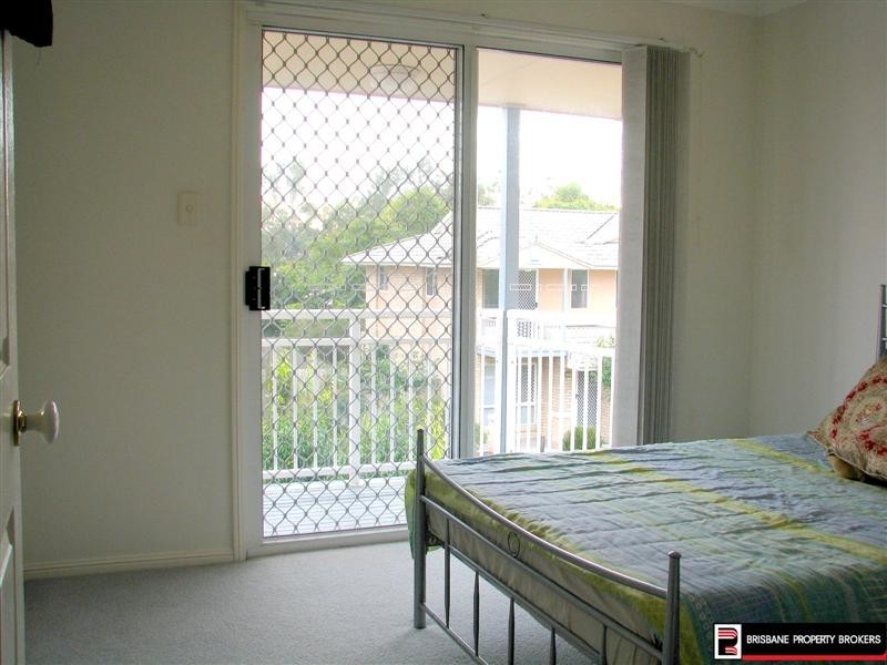 19/100 Bordeaux Street, Eight Mile Plains QLD 4113