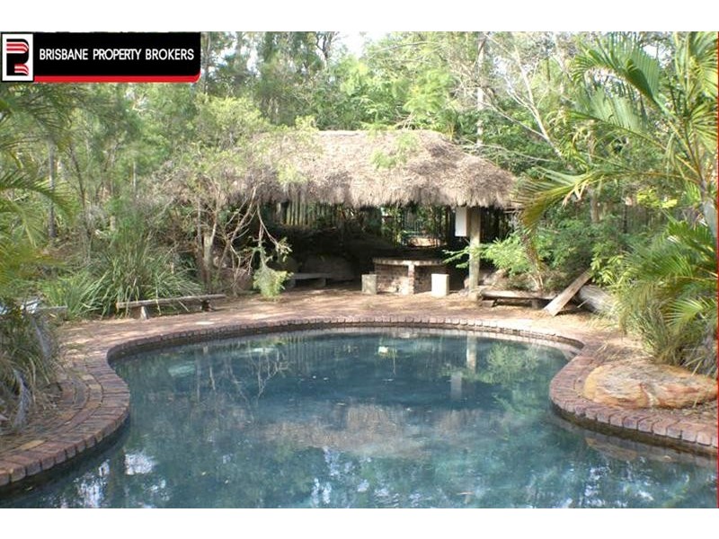 123 Barbaralla Drive (Formally Hall Rd), Springwood QLD 4127