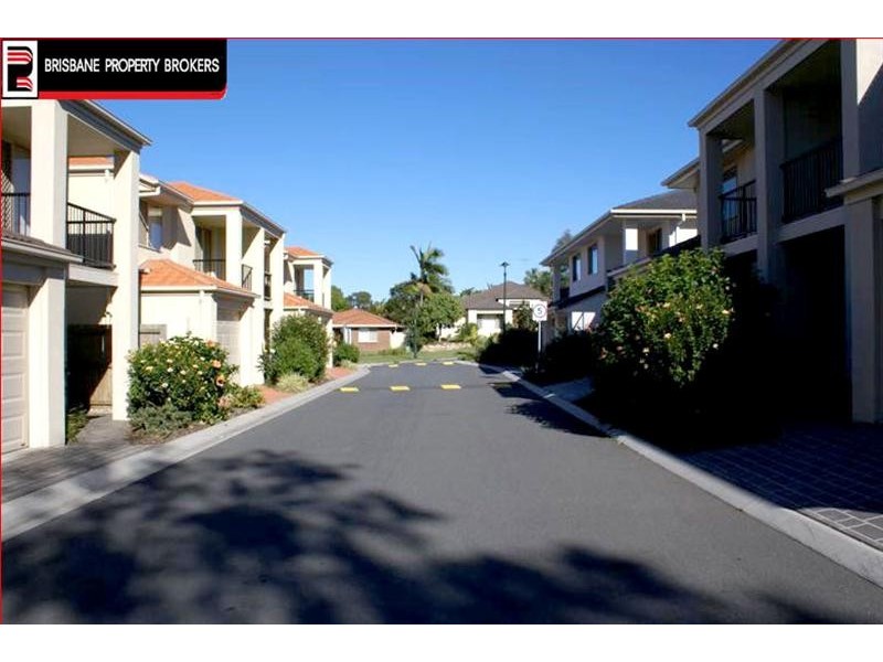 28 Coora Street, Wishart QLD 4122