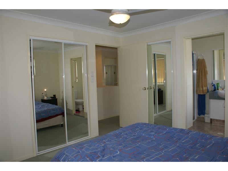 10 Diane Court, Calamvale QLD 4116