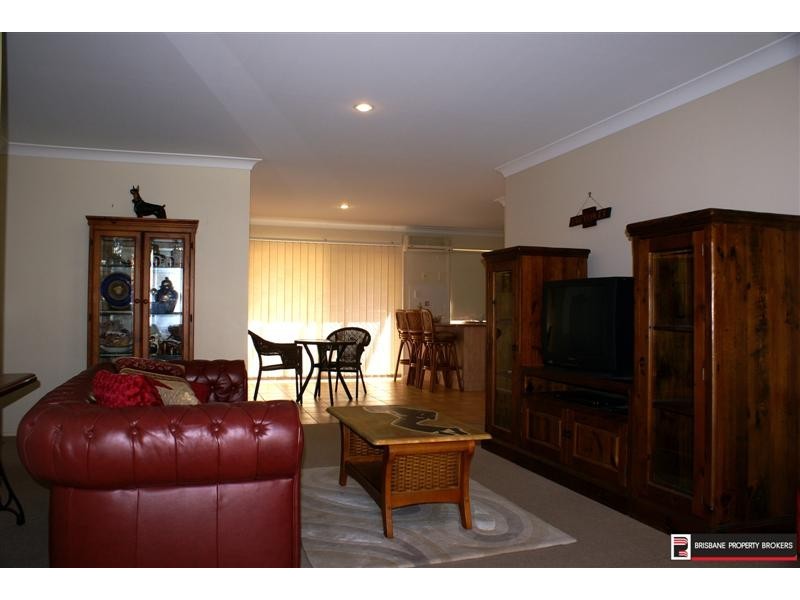 56-62 Coora Street, Wishart QLD 4122