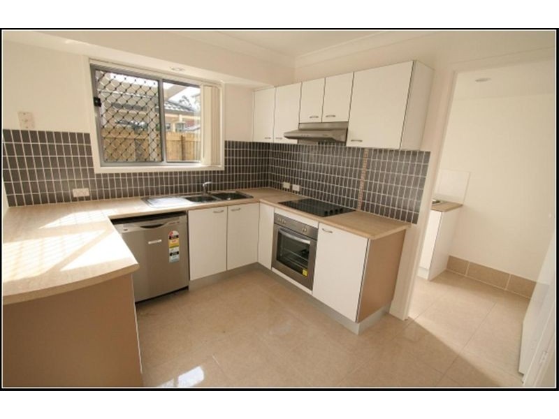 1/175 Fryar Road, Eagleby QLD 4207