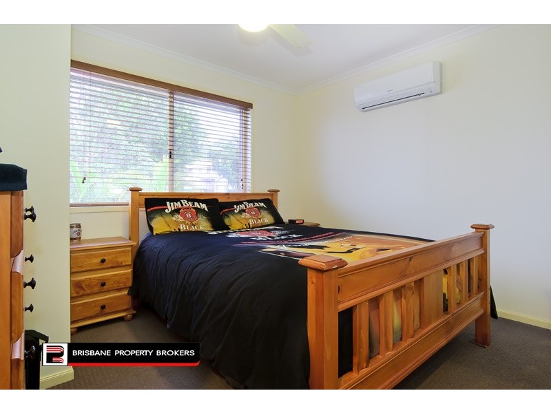 108 Overland Drive, Edens Landing QLD 4207