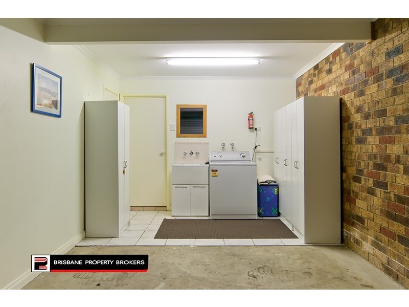108 Overland Drive, Edens Landing QLD 4207