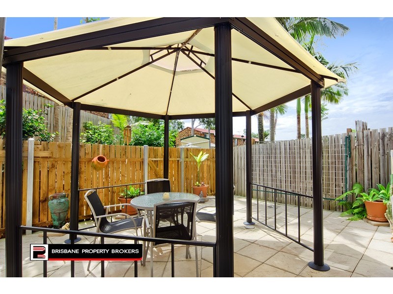 108 Overland Drive, Edens Landing QLD 4207