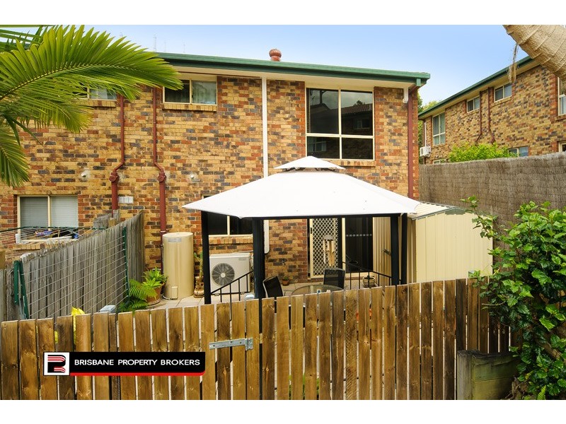 108 Overland Drive, Edens Landing QLD 4207