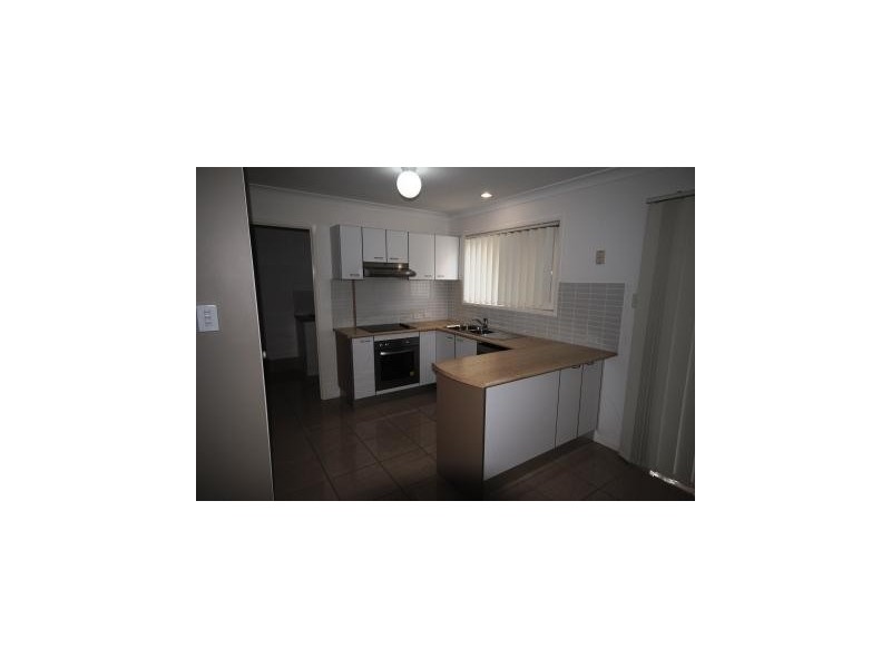 1/175 Fryar Road, Eagleby QLD 4207