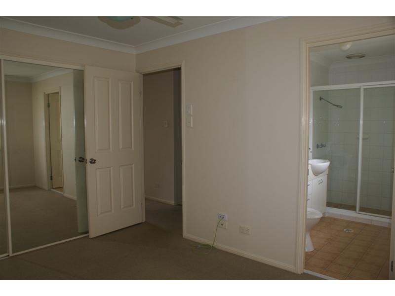 62 Coora Street, Wishart QLD 4122