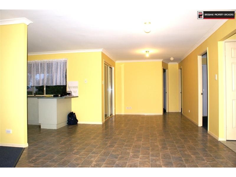 6 Liao Court, Crestmead QLD 4132