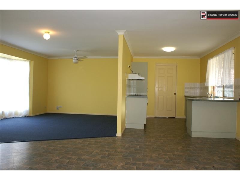 6 Liao Court, Crestmead QLD 4132