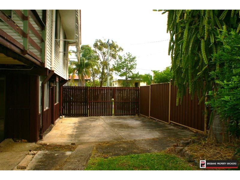 6 Lynch Street, Woodridge QLD 4114
