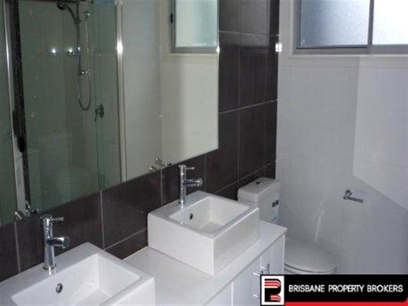 12 Careel, Helensvale QLD 4212