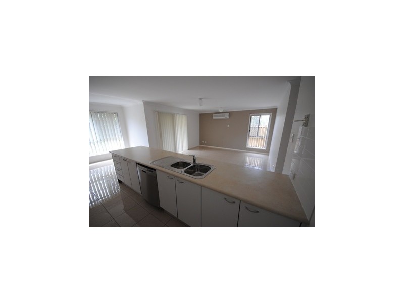 1/175 Fryar Road, Eagleby QLD 4207