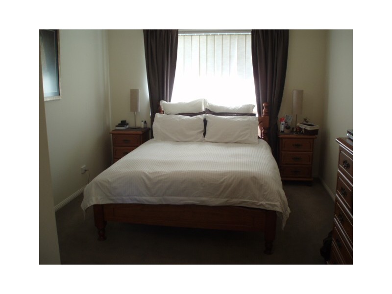 Level 0 100 Bordeaux, Eight Mile Plains QLD 4113