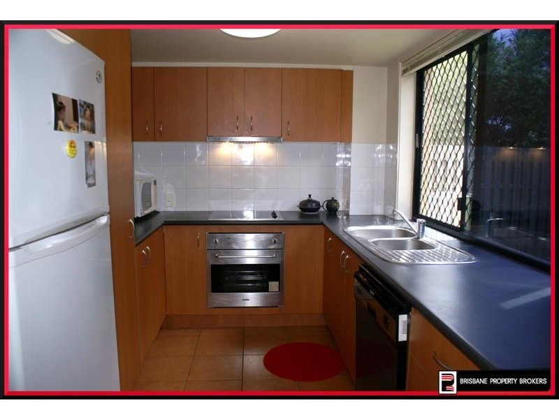 9 San Mateo Boulevarde, Eight Mile Plains QLD 4113