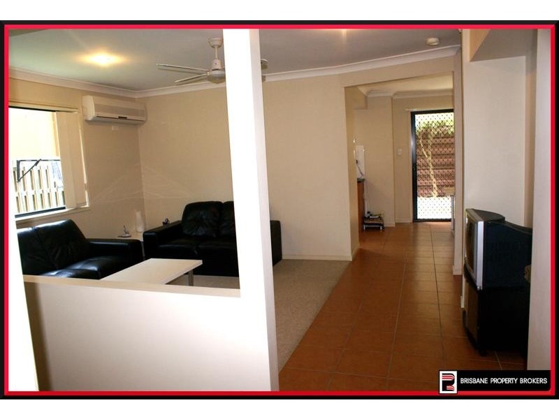 9 San Mateo Boulevarde, Eight Mile Plains QLD 4113