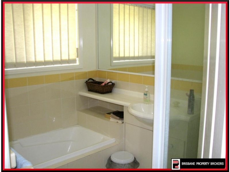 28/100 Bordeaux St, Eight Mile Plains QLD 4113