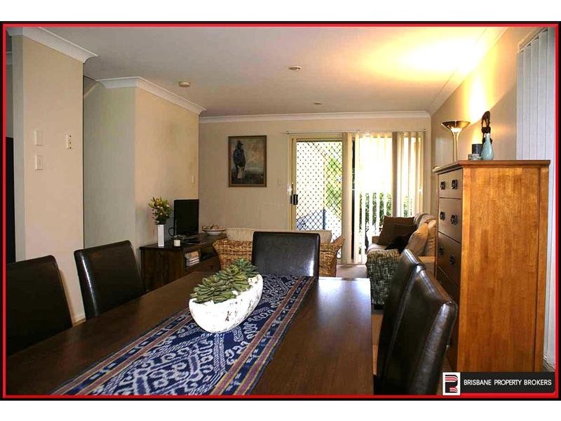 62 Coora Street, Wishart QLD 4122