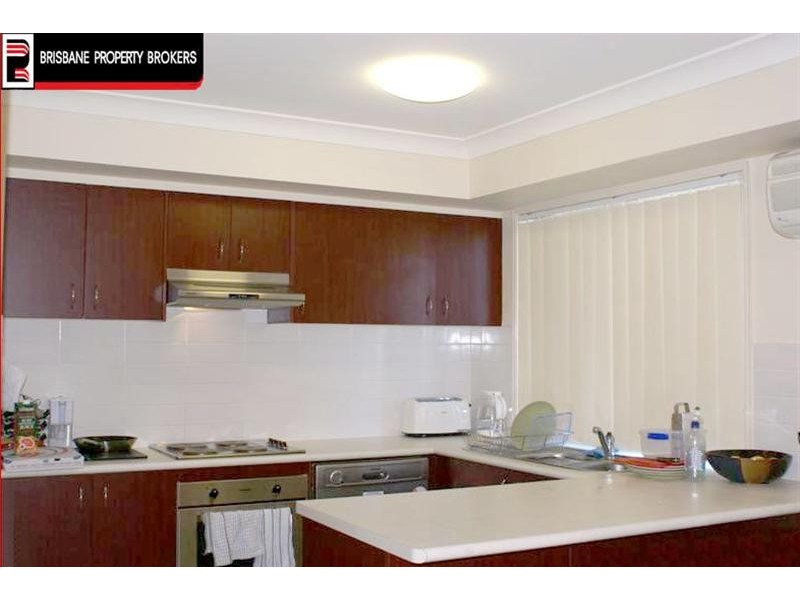 28 Coora Street, Wishart QLD 4122