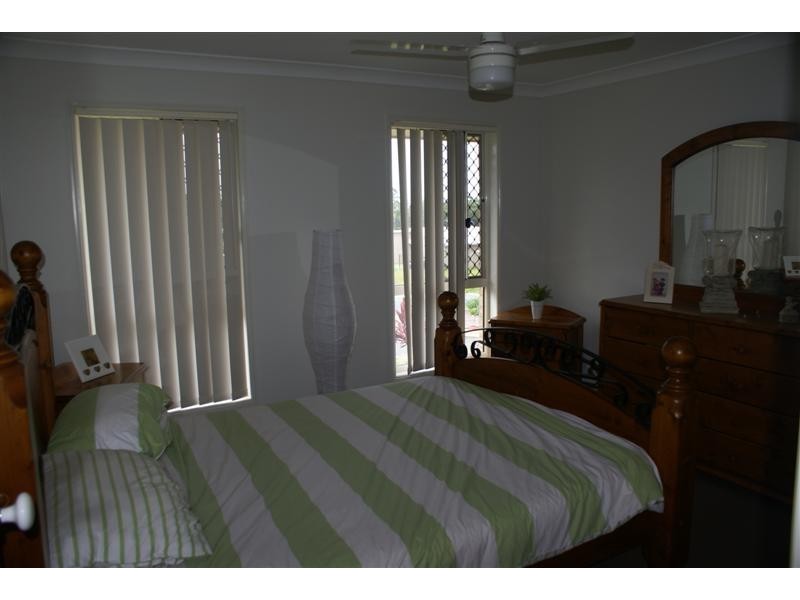 41 Hanover Dr, Pimpama QLD 4209