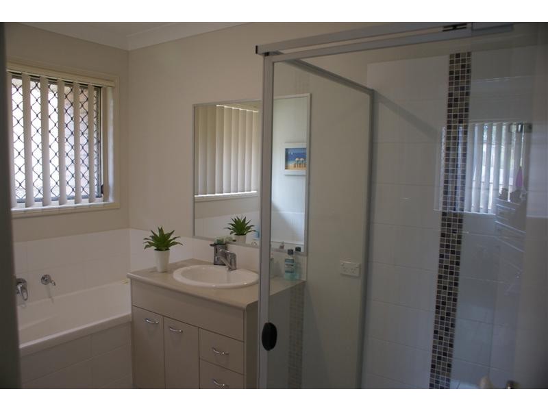 41 Hanover Dr, Pimpama QLD 4209