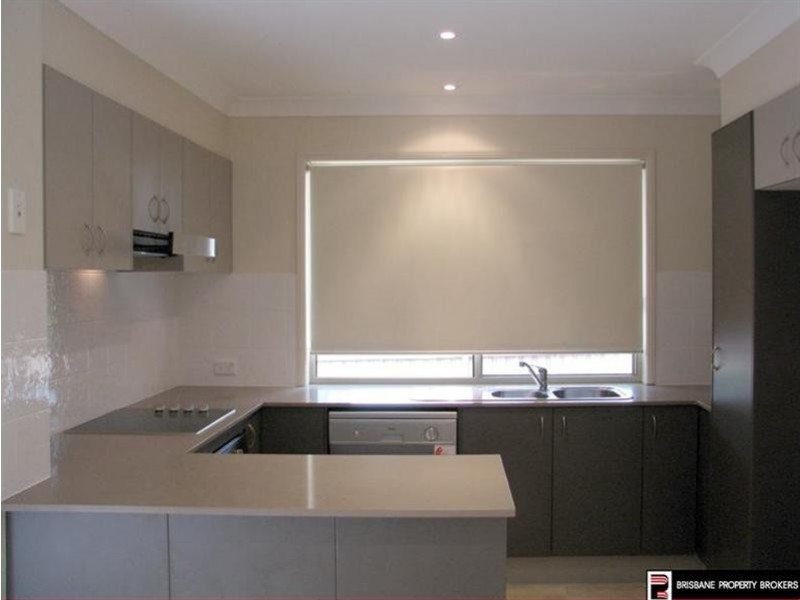 On Request, Manly West QLD 4179