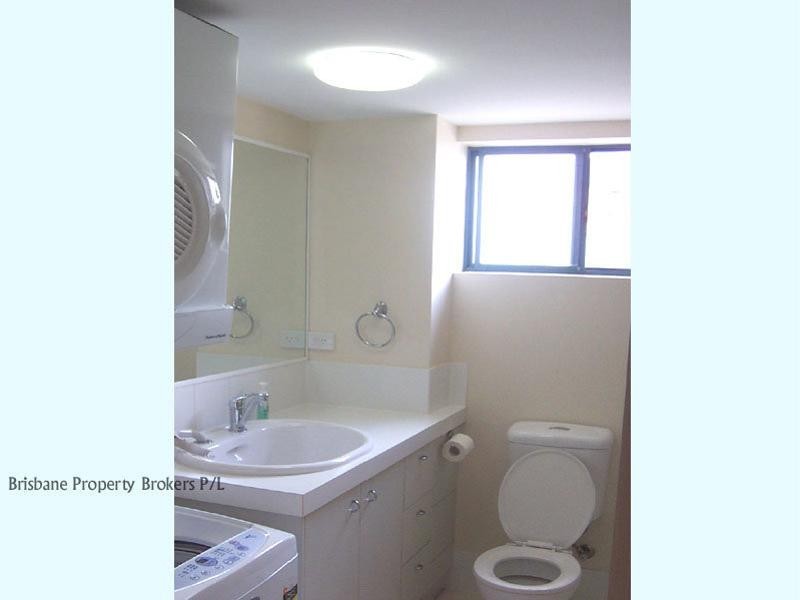 Greenslopes QLD 4120