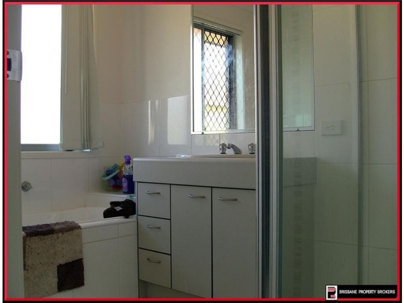 47 Paul Drive, Regents Park QLD 4118