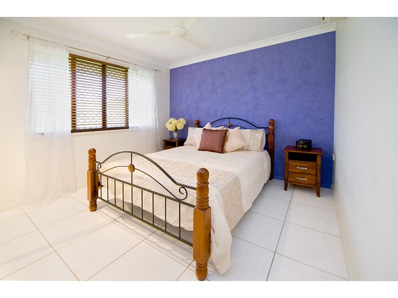 1 Goldfinch Drive, Parkhurst QLD 4702