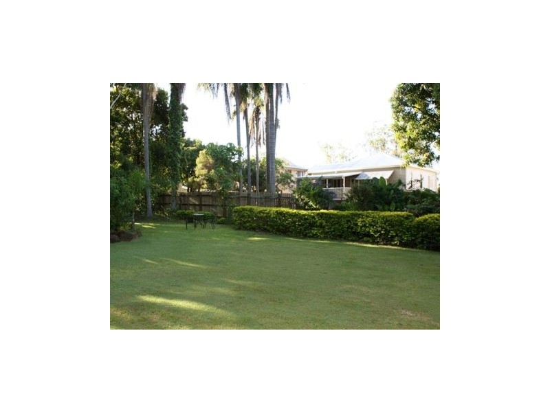 10 Henry Street, The Range QLD 4700