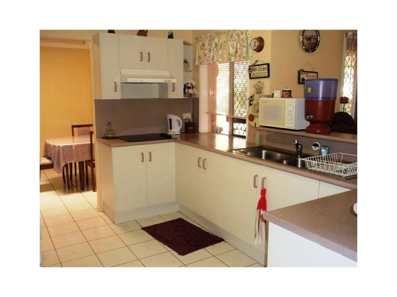 15 Darr Avenue, Glenlee QLD 4711