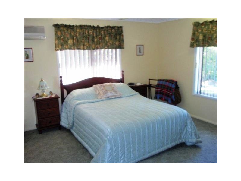 15 Darr Avenue, Glenlee QLD 4711