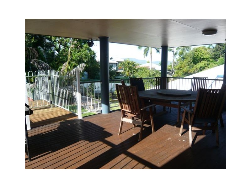 64 Glencoe Street, The Range QLD 4700