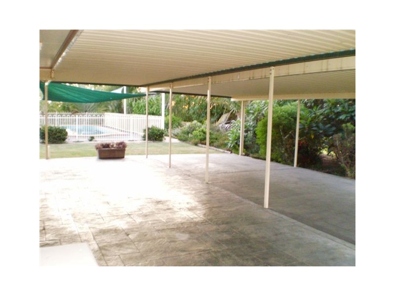6 Sondra Lena Drive, Glenlee QLD 4711