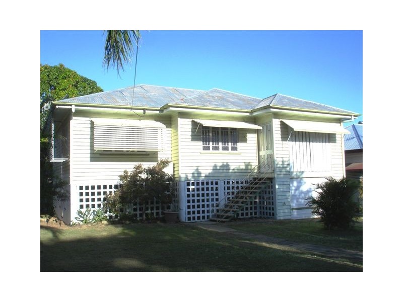 162 Nobbs Street, Berserker QLD 4701