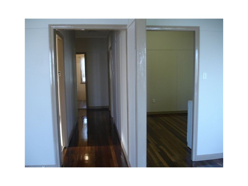 162 Nobbs Street, Berserker QLD 4701