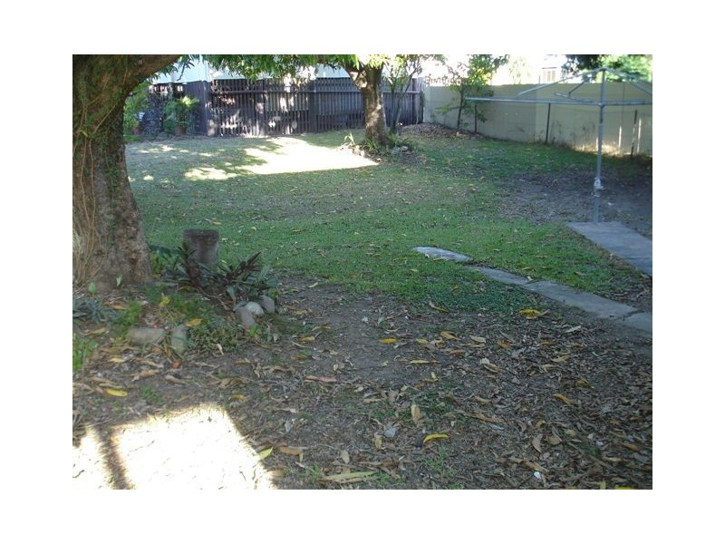 162 Nobbs Street, Berserker QLD 4701