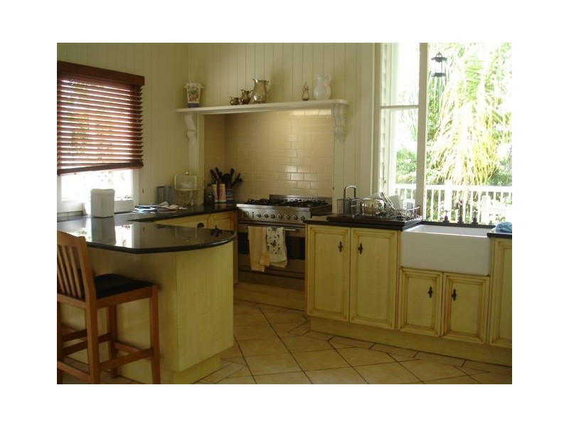 99 Cambridge Street, The Range QLD 4700