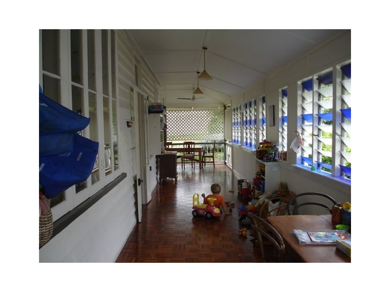 99 Cambridge Street, The Range QLD 4700