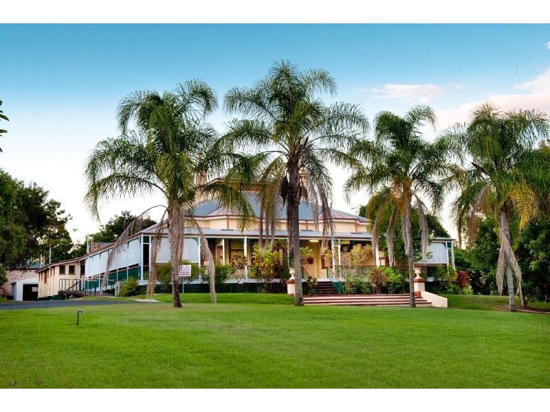 74 Ward Street, The Range QLD 4700